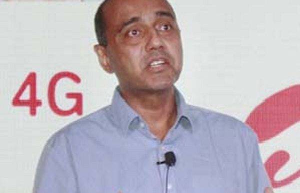 एयरटेल को रिलायंस जियो से मिली कड़ी चुनौती, तेजी से घटा मुनाफा