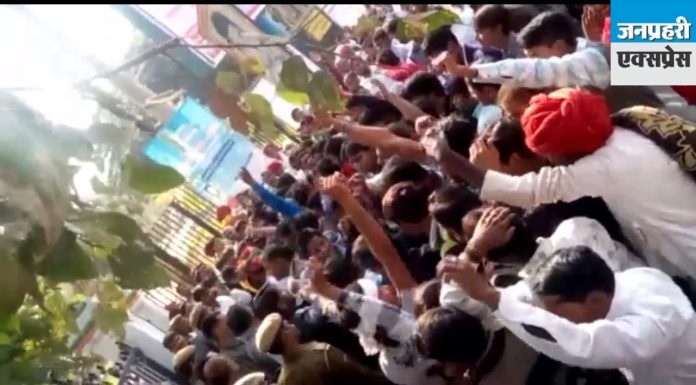 उबाल मार रहा है इंजीनियरिंग छात्र रोहित कुमावत गोलीकाण्ड……देखें वीडियो…