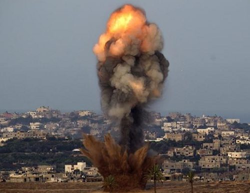 Airstrikes in Yemen, 45 tourists lodged in the hotel