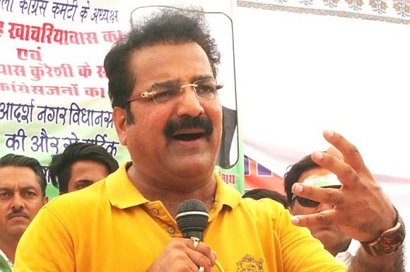 जयपुर की दशा सुधारने की बजाय मंत्री और मेयर तीज महोत्सव मनाने में मस्त- प्रताप सिंह खाचरियावास paanch varsh tak janata kee sudh nahin lene vaale mantree aur jaavadekar jan-sampark ka kar rahe hain naatak-khaachariyaavaas