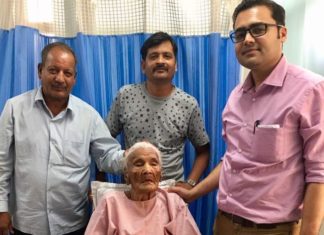 Record: 104 year old woman made hip replacement Patients Basnti with Dr Ranat Shelby Hospital Jaipur Dr. Ranat Ramjas Vishnoi