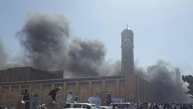 bloody-game-of-terrorists-in-afghanistan-bomb-blasts-in-mosques-65-people-killed