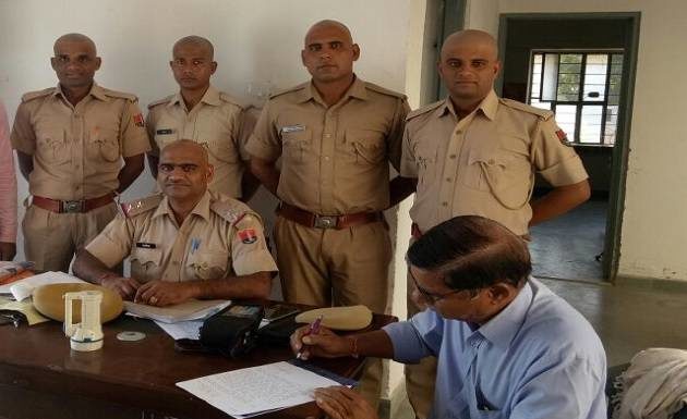 firece, police, rajasthan, protest, mass, holiday