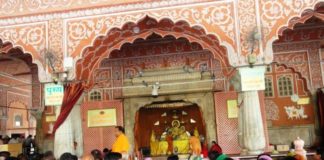 Case for removal of shops from Govind Dev Ji temple premises: dismissed cases of shopkeepers taking deferment