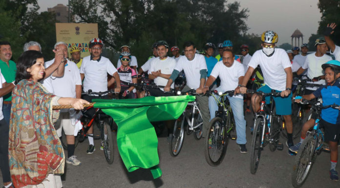 Tourism Secretary showed green rally