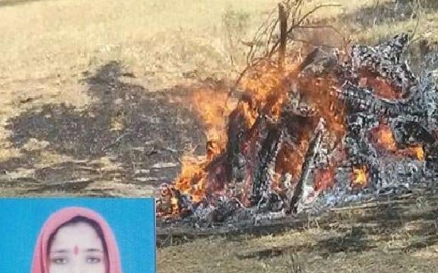 married-two-sisters-raised-a-stretcher-second-bier