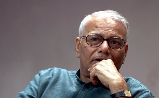 जीएसटी और नोटबंदी को लेकर यशवंत सिन्हा ने सरकार पर फिर साधा निशाना Yashwant-Sinha