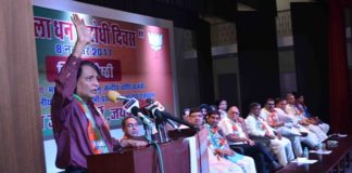 Modi government is determined to increase the self-respect of the country by freeing the country from vulgarism: Lord