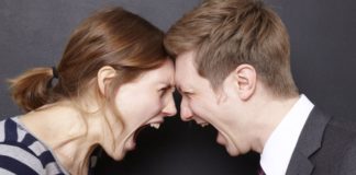 Mianya-Bavi, who had just fought in the plane, had to fly to Chennai