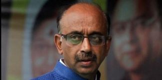 Modi should criticize 'Chaiwalla' on Modi: Goyal