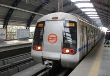 Delhi Police officer commits suicide by jumping in front of Metro