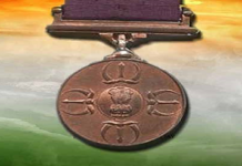 Parmavir chakra given to 21 army personnel after independence