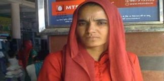 Rajasthan female Cooley-porter- Manju-devi