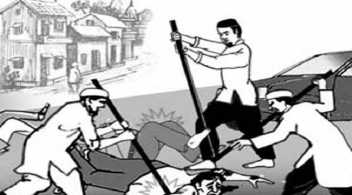 जासूस पर हमले के बाद ब्रिटेन से स्वदेश लौटे रूसी राजनयिक Journalists injured