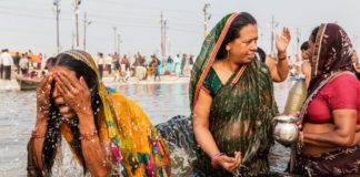 makar sankranti ganga sager bath