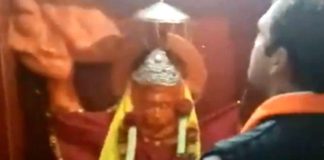 Rahul launches two-day tour of Darshan in Hanuman temple