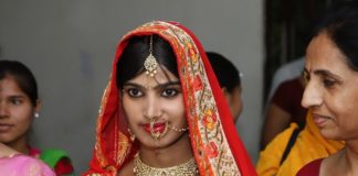 Love,girl, immersed,Mehndi,involved, Witness,Unique Marriage,Women Commission President Suman Sharma, Jyoti, Manish, Marriage