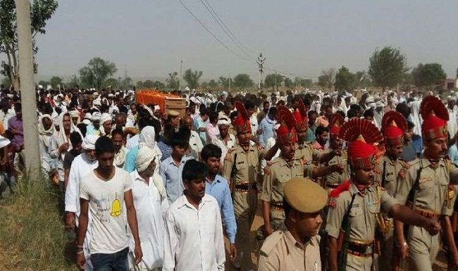 Shaheed Commandant Jitendra Singh's mother said, finish Pakistan