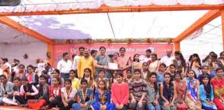 विद्यार्थी देश का भविष्य है यदि वे सुरक्षित, समृद्ध और सशक्त हैं तो देश लगातार तरक्की करेगा -केन्द्रीय कपड़ा मंत्री