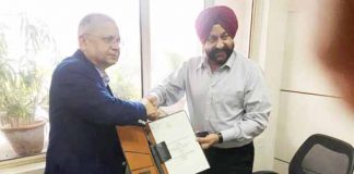 beeesadeeyoo ne aaaitomotiv skil devalapament kaunsil ke saath emoyoo)o par hastaakshar kie