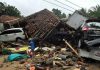 tsunami,Indonesia, 300 people die