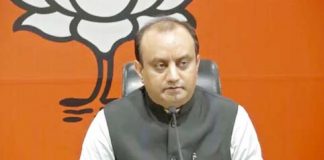 bhaarateey janata paartee ke raashtreey pravakta sudhaanshu trivedee ne aaj jayapur ke sivil laeen sthit bhaajapa meediya sentar par patrakaaron ko sambodhit karate hue kaha ki bhaajapa ke netaon kee railiyon mein jo bheed umad rahee hai.