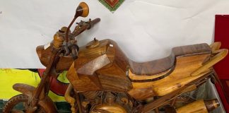 wooden bike Momento, pm modi, 5 lakh rupees