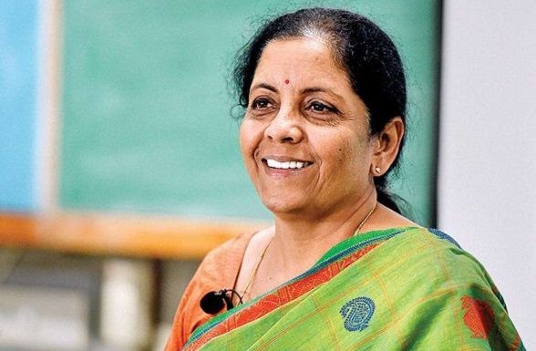 वित्त मंत्री ने उद्योगों,सेवाओं और व्यापार समूहों के प्रतिनिधियों के साथ बजट पूर्व विचार विमर्श किया