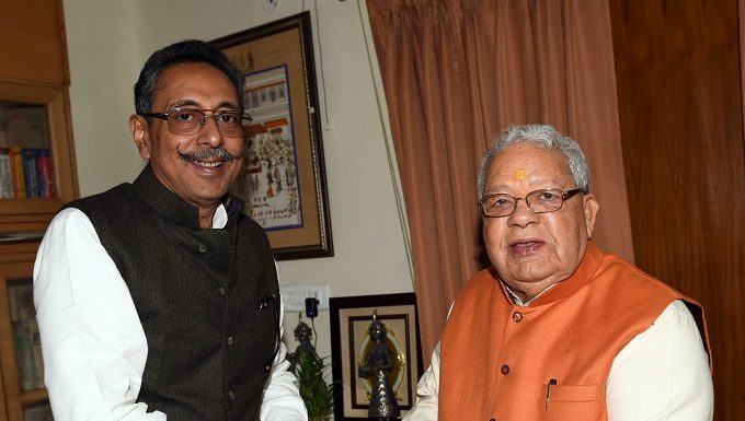 राज्यपाल कलराज मिश्र से पर्यटन मंत्री विश्वेन्द्र सिंह मिले