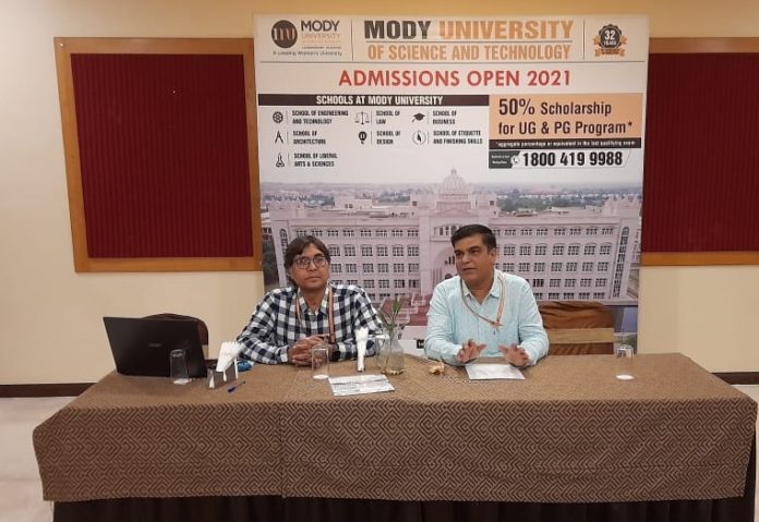 modi university@ janprahari express