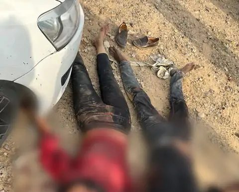 प्रेमिका की हत्या कर प्रेमी ने खुद का गला काटा, युवती की मौत