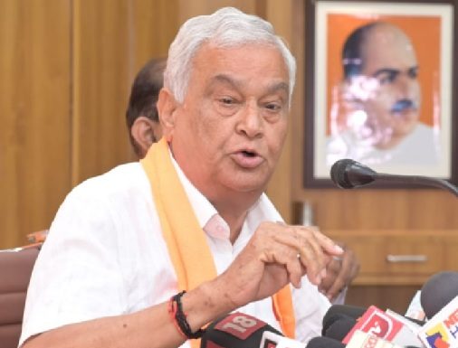 हमने पर्ची तो दिखाई, कांग्रेस ने फुस-फुसाकर नेता प्रतिपक्ष बनाया:किरोड़ीलाल मीणा